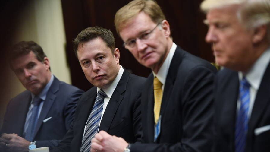 Elon Musk et Donald Trump : une alliance complexe entre pouvoir et intérêts